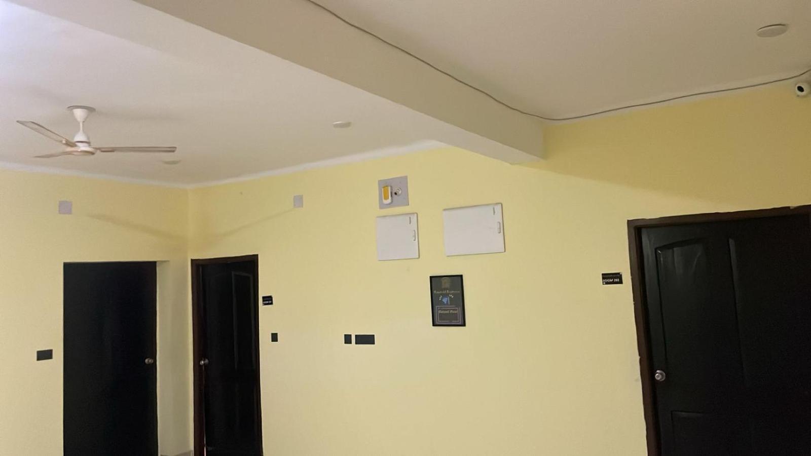 בובנשוואר Emerald Euphoria The Luxury Stay Near Infocity Best Seller מראה חיצוני תמונה