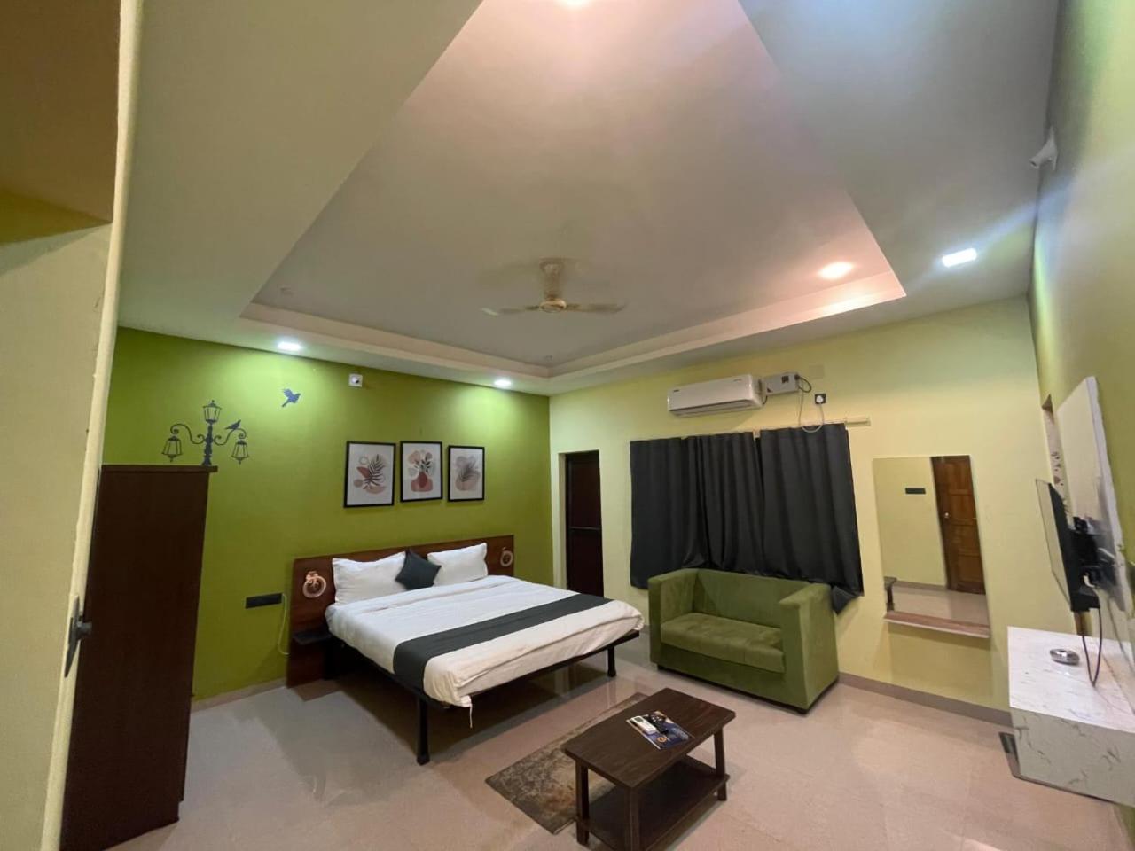 בובנשוואר Emerald Euphoria The Luxury Stay Near Infocity Best Seller מראה חיצוני תמונה