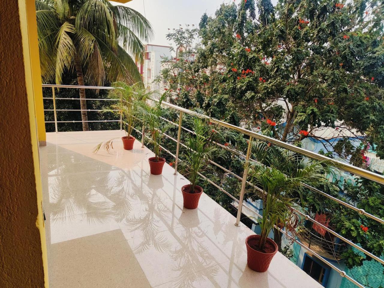 בובנשוואר Emerald Euphoria The Luxury Stay Near Infocity Best Seller מראה חיצוני תמונה